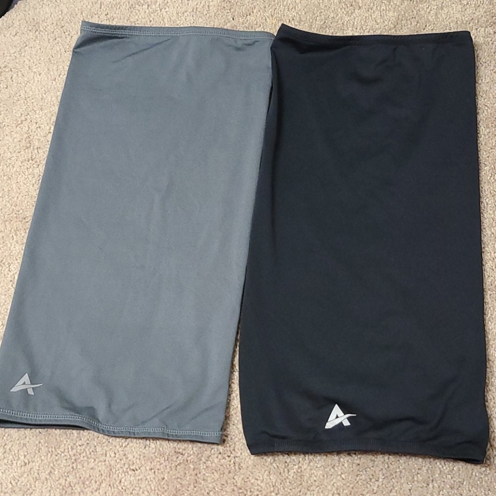 Cooling neck gators from Arctic Cool